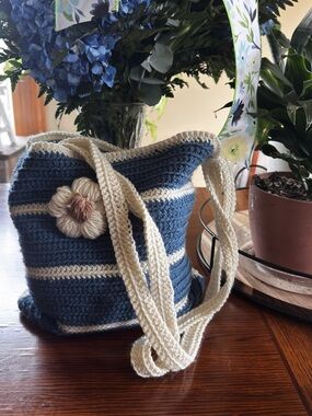 Buyers Giveaway!! 🩷 Handcrafted Blue and Cream Crochet Crossbody Bag - Brand